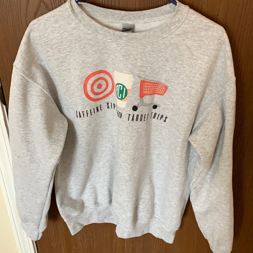 Gray sweatshirt